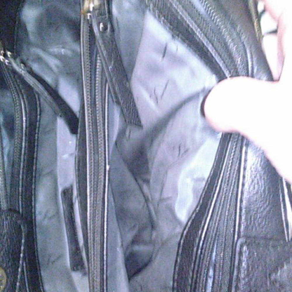 Purse - Picture 5 of 7